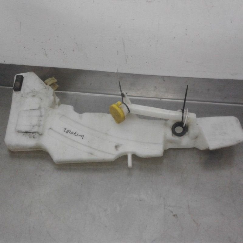 RUITENSPROEIERRESERVOIR VOOR Nissan Navara (D40), Gebruikt, Nissan