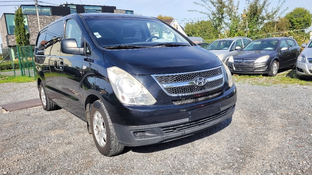 hyundai H1 2.5crdi 2008 6zitpl AIRCO TREKHAAK PDC, Auto's, Stof, https://public.car-pass.be/vhr/2d2a0a06-e3e0-4ae8-9311-b69fe43f25ea