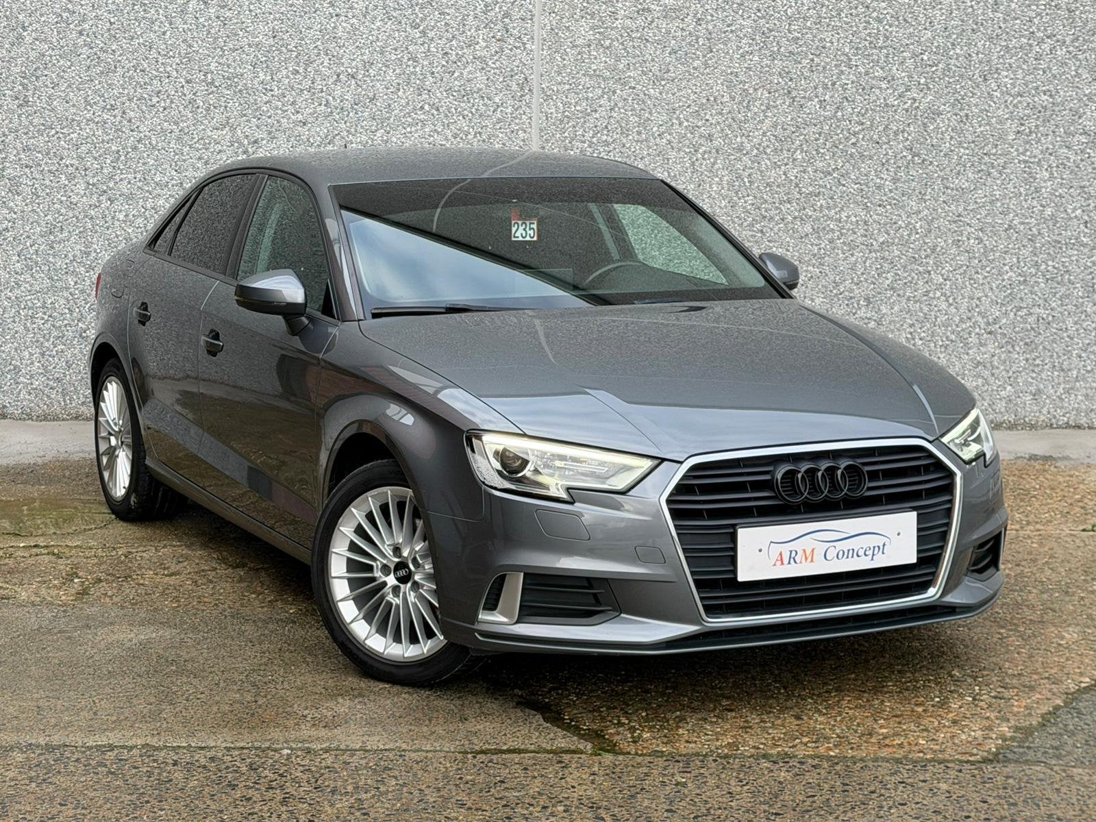 Audi A3 Berline 1.0 TSI essence 2018 GARANTIE 12 Mois, Auto's, Euro 6, https://public.car-pass.be/vhr/c161be6c-cf42-404f-9844-1f0f98e5221d
