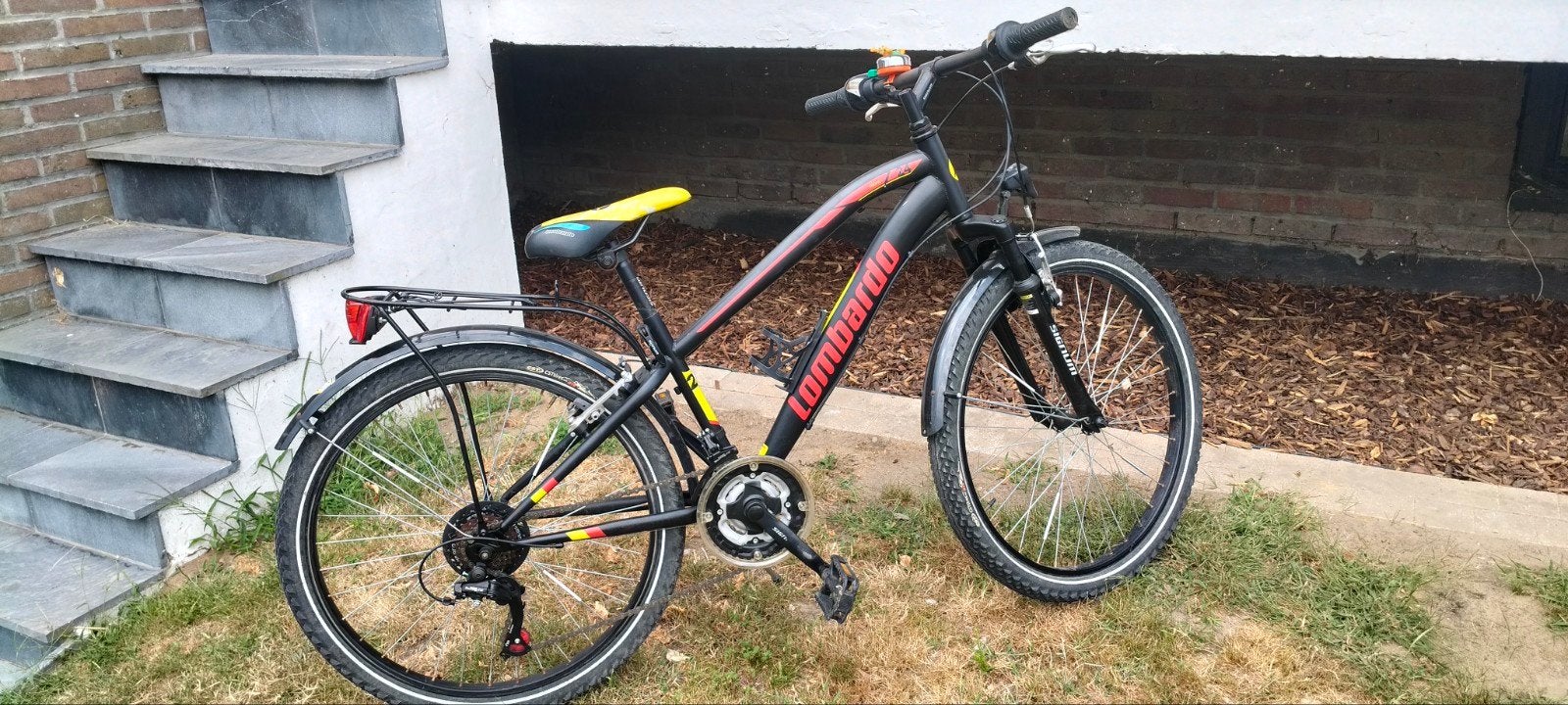 mountainbike  Lombardo 24 inch. perfecte staat, Ophalen, 20 inch of meer, Velgrem, Versnellingen