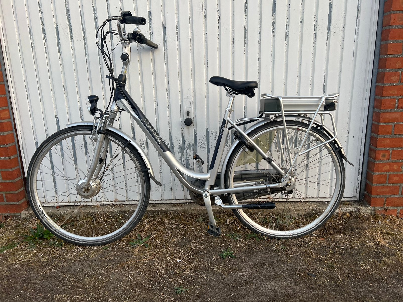 Elektrische fiets cross, Ophalen, Zo goed als nieuw