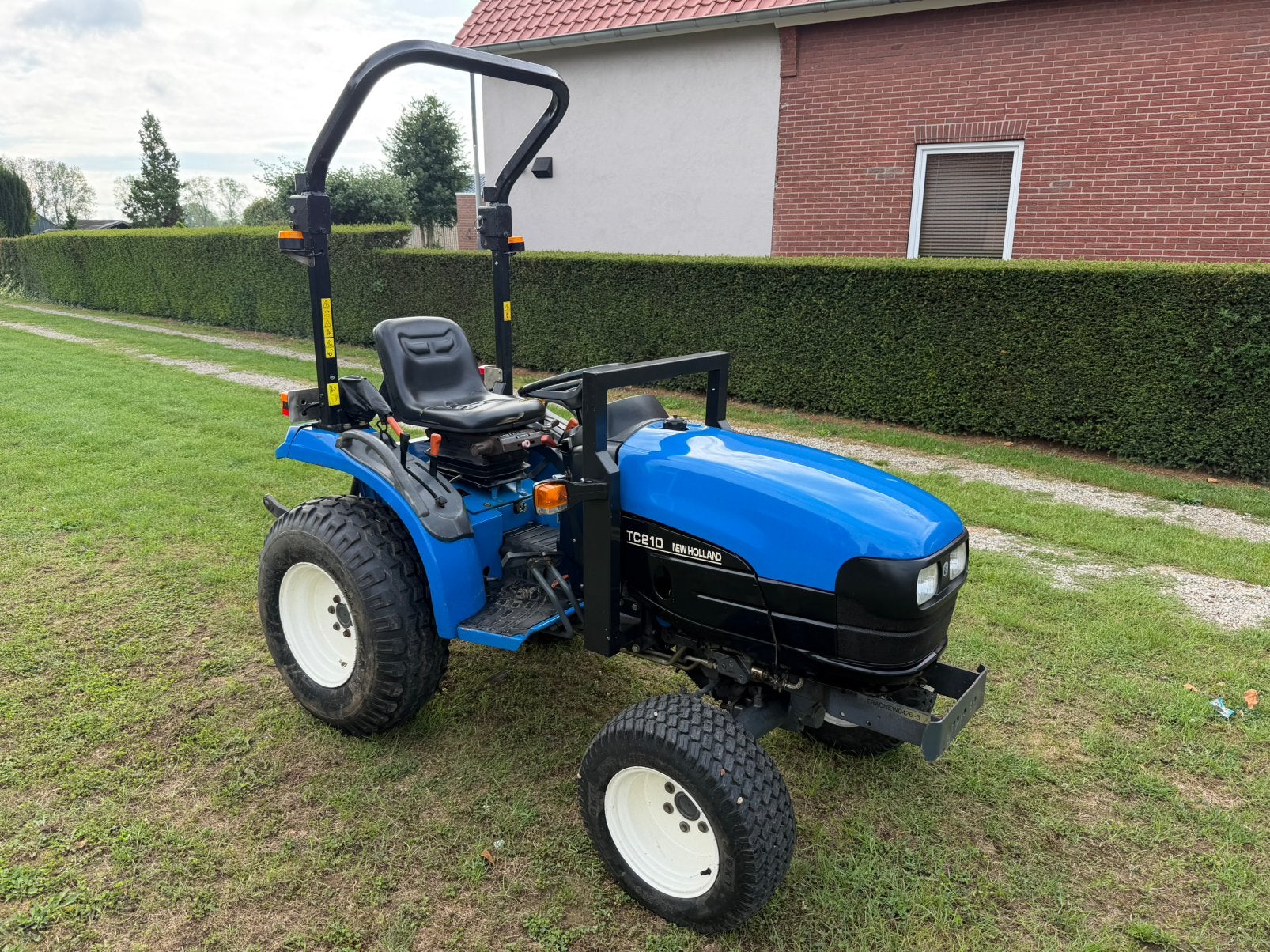 New holland  TC21 D mini tractor, Zakelijke goederen, Ophalen, New Holland
