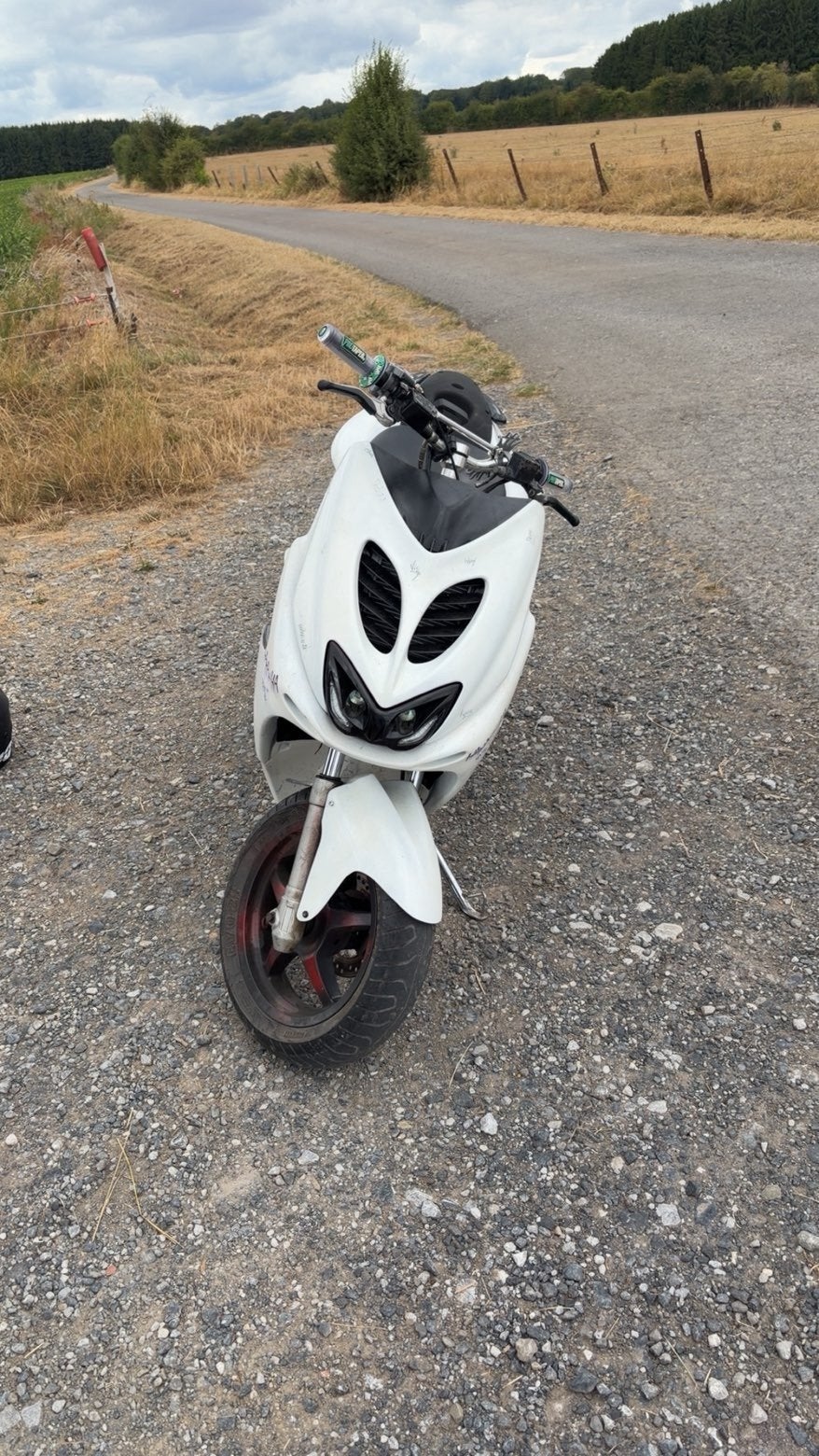 mbk nitro naked (2014), Aerox, Comme neuf, Enlèvement, Deux-temps