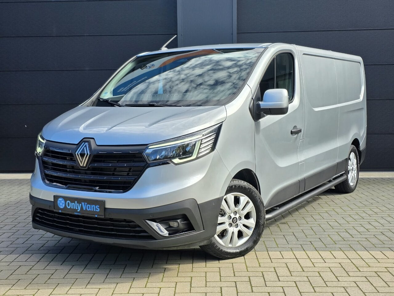 Renault Trafic 2.0 dci / L2 / Camera / Automaat / 150 Pk /, Autos, 0 kg, Achat, Euro 6, Entreprise