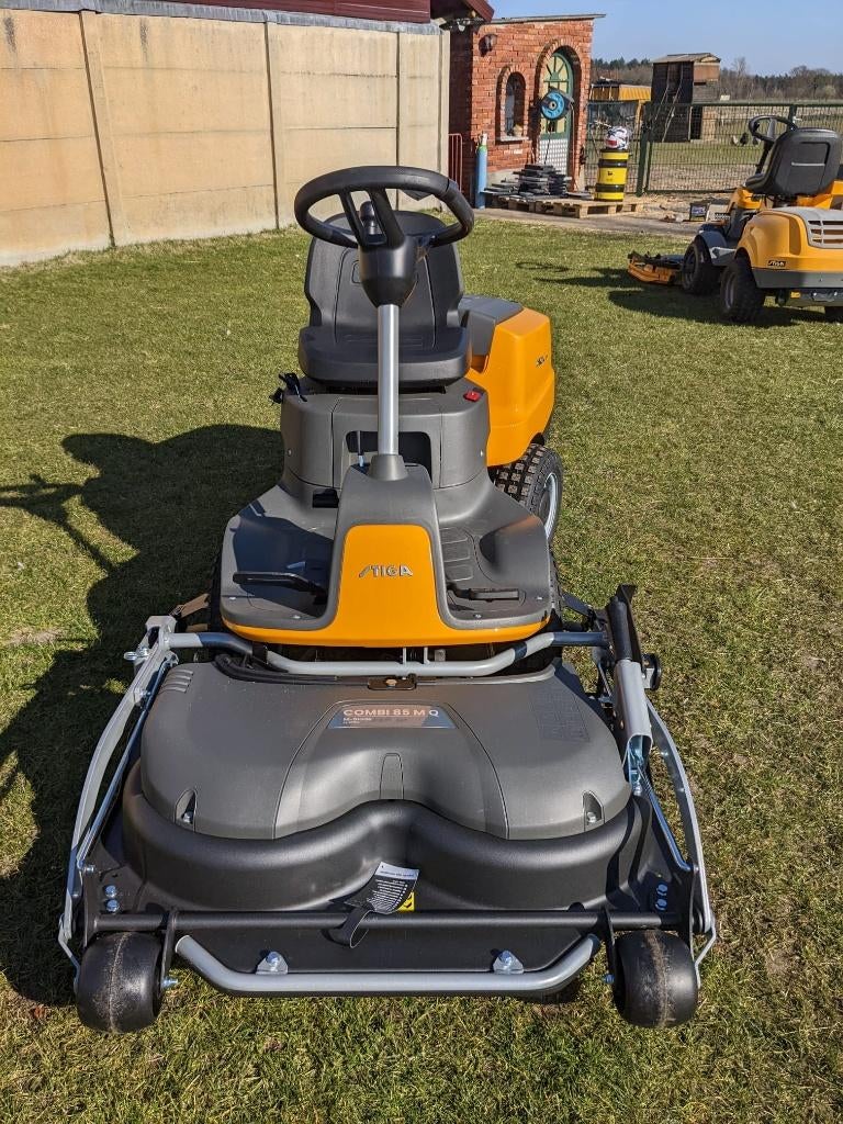 NIEUW Stiga Park 300LC frontmaaier knik HST 85M Flip Mulch, Tuin en Terras, Zitmaaiers, Nieuw, Minder dan 90 cm, Elektrische starter