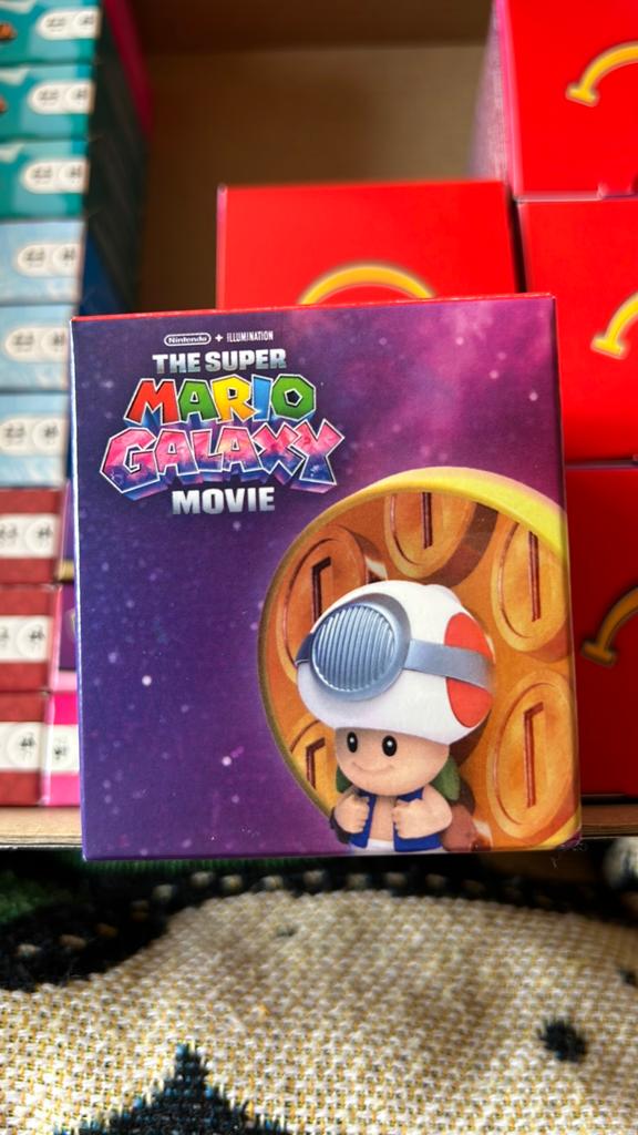 Super mario galaxy movie McDonald‘s speelgoed, Hobby en Vrije tijd, Ophalen, Zo goed als nieuw