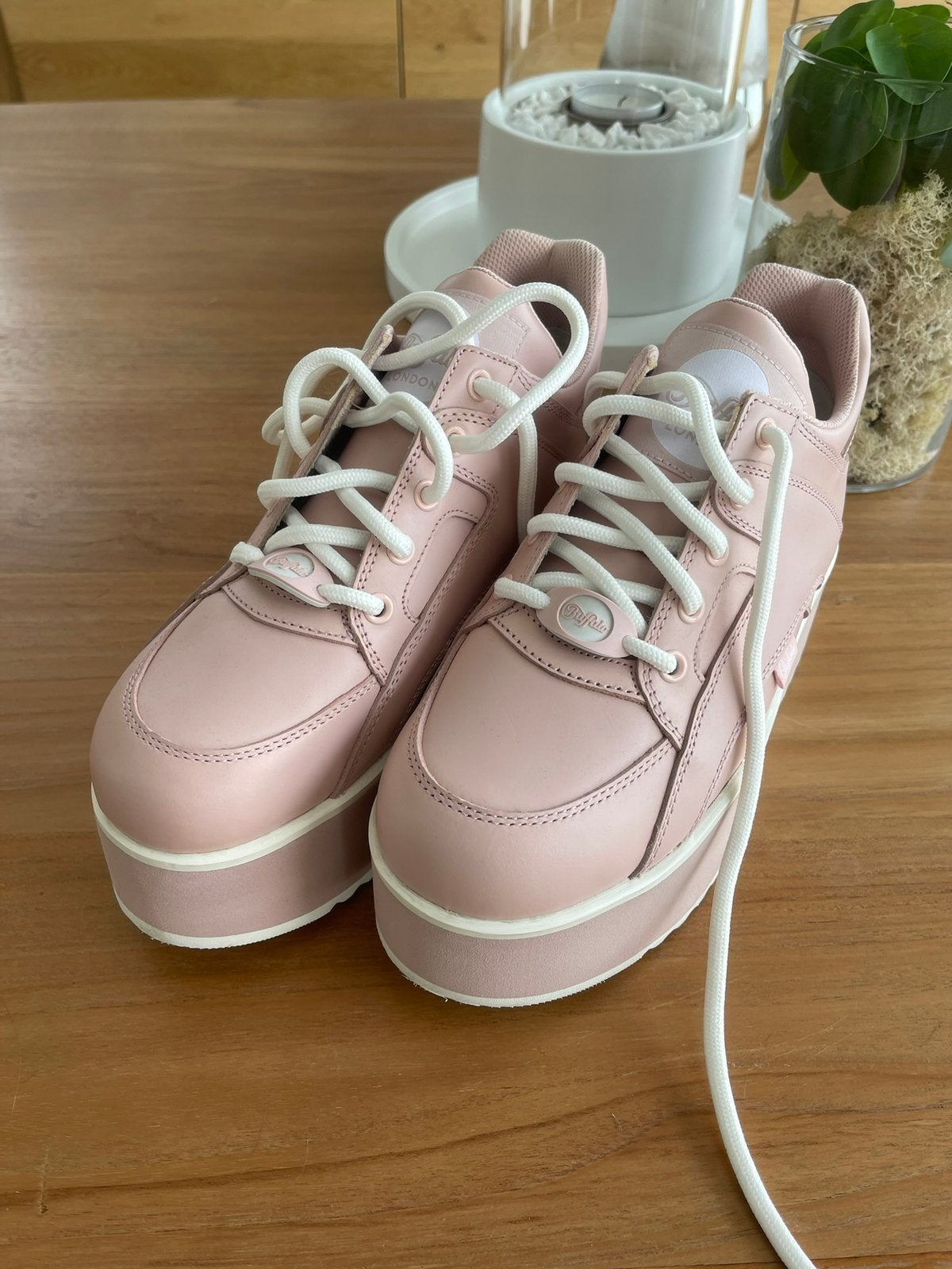 Nieuwe Buffalo schoenen maat 40, Enlèvement, Neuf, Rose