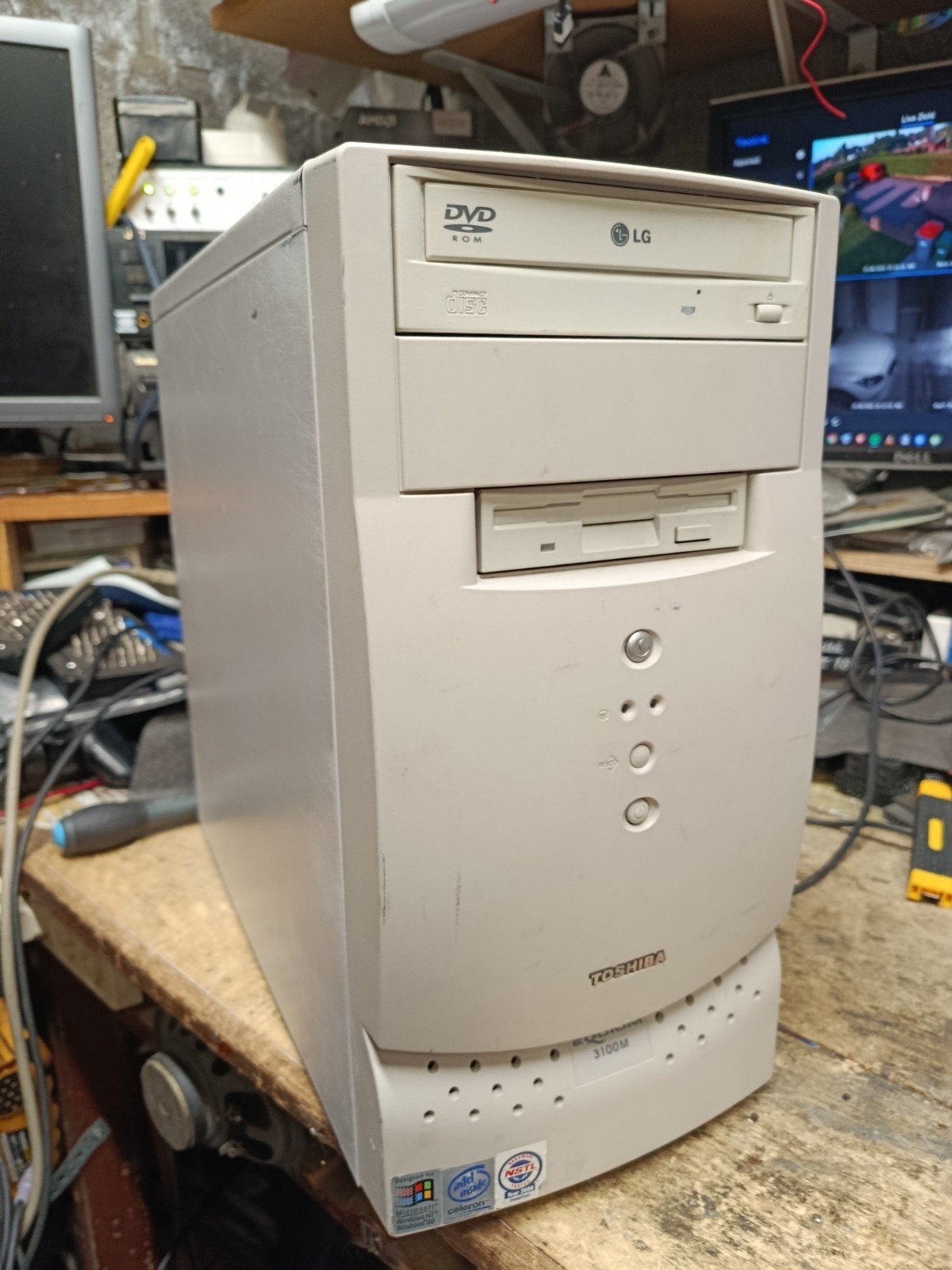 Oude pc, moet snel weg, Computers en Software, Vintage Computers, Ophalen