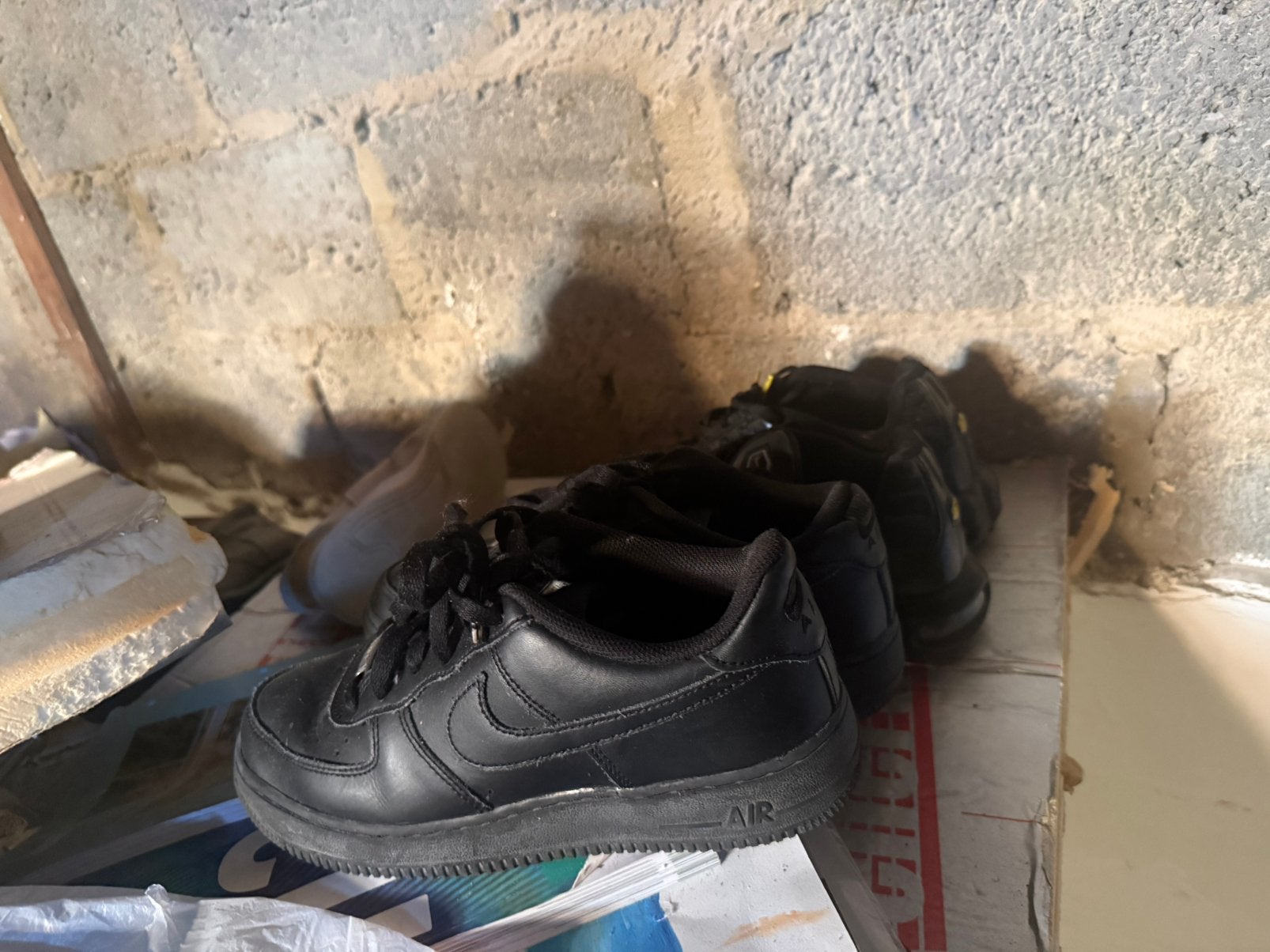 Nike tns en nike air forces maat 40 allebij, Sexe inconnu