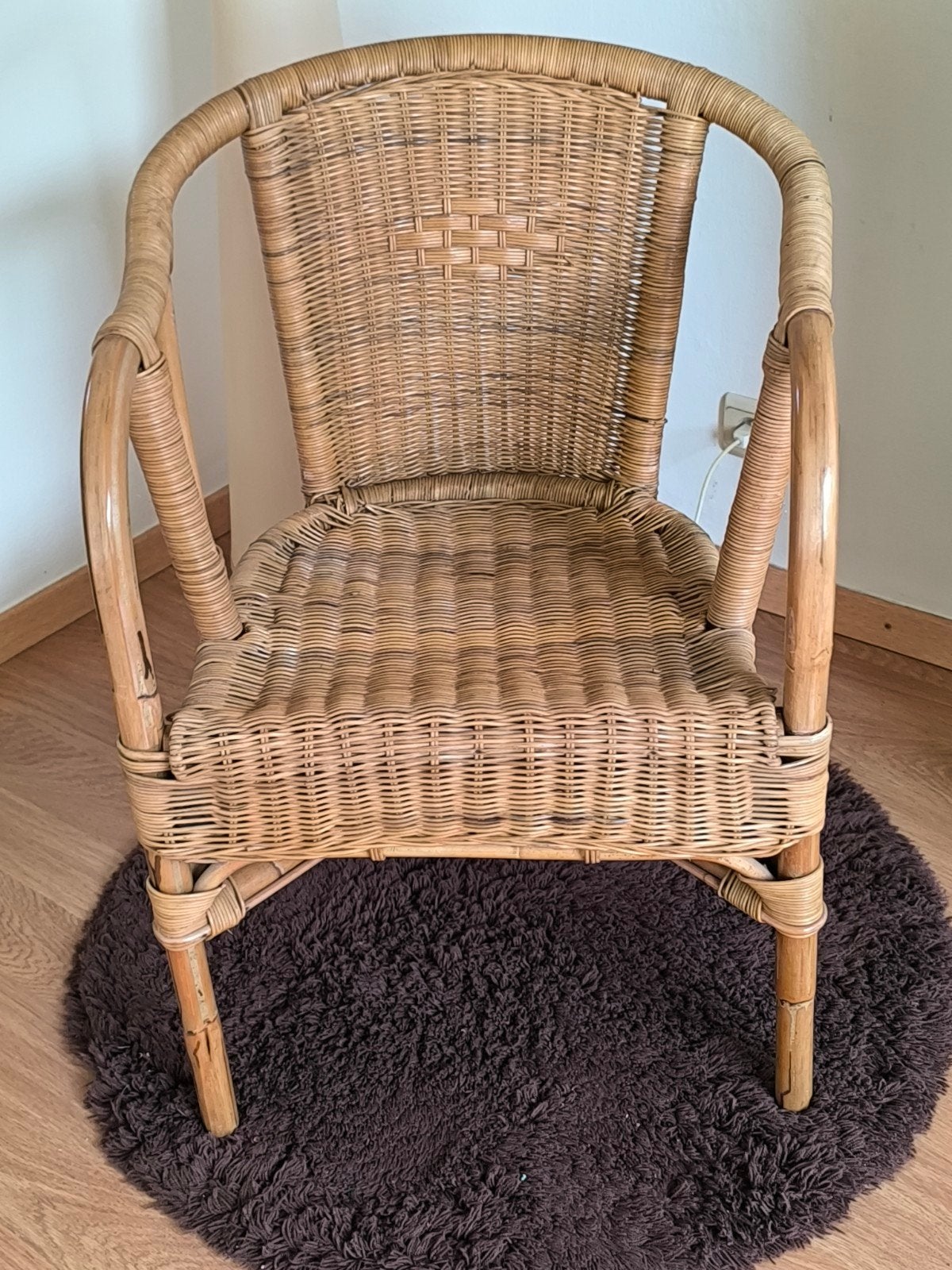 Retro rotan stoel, Huis en Inrichting, Ophalen