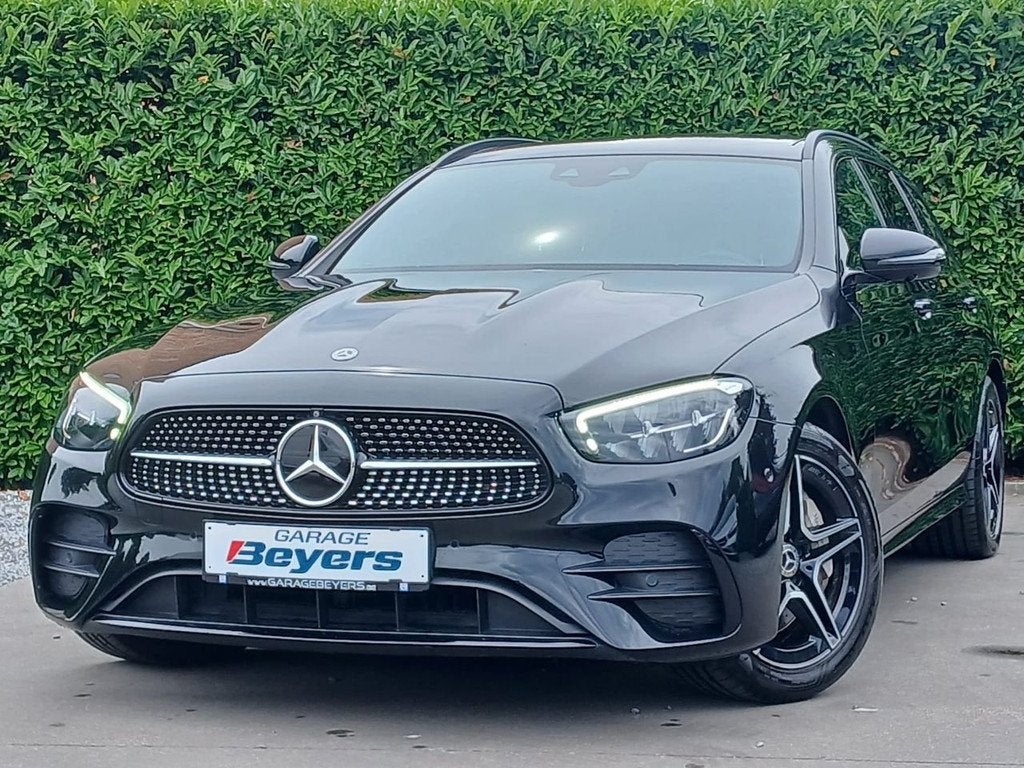 Mercedes-Benz E-Klasse 300 E 300 e PHEV AMG-Line 211PK, Autos, Euro 6, Alcantara, Noir, Automatique