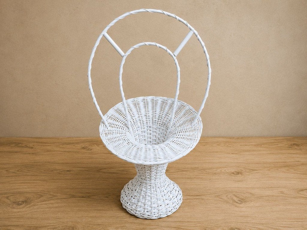 Grote witte rieten suikerbonenmand / decoratieve mand, Hobby en Vrije tijd, Feestartikelen, Gebruikt, Feestartikel, Ophalen