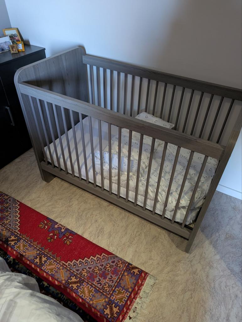 Kinderbedje met aerosleep matras en donsdeken., Kinderen en Baby's, Ophalen