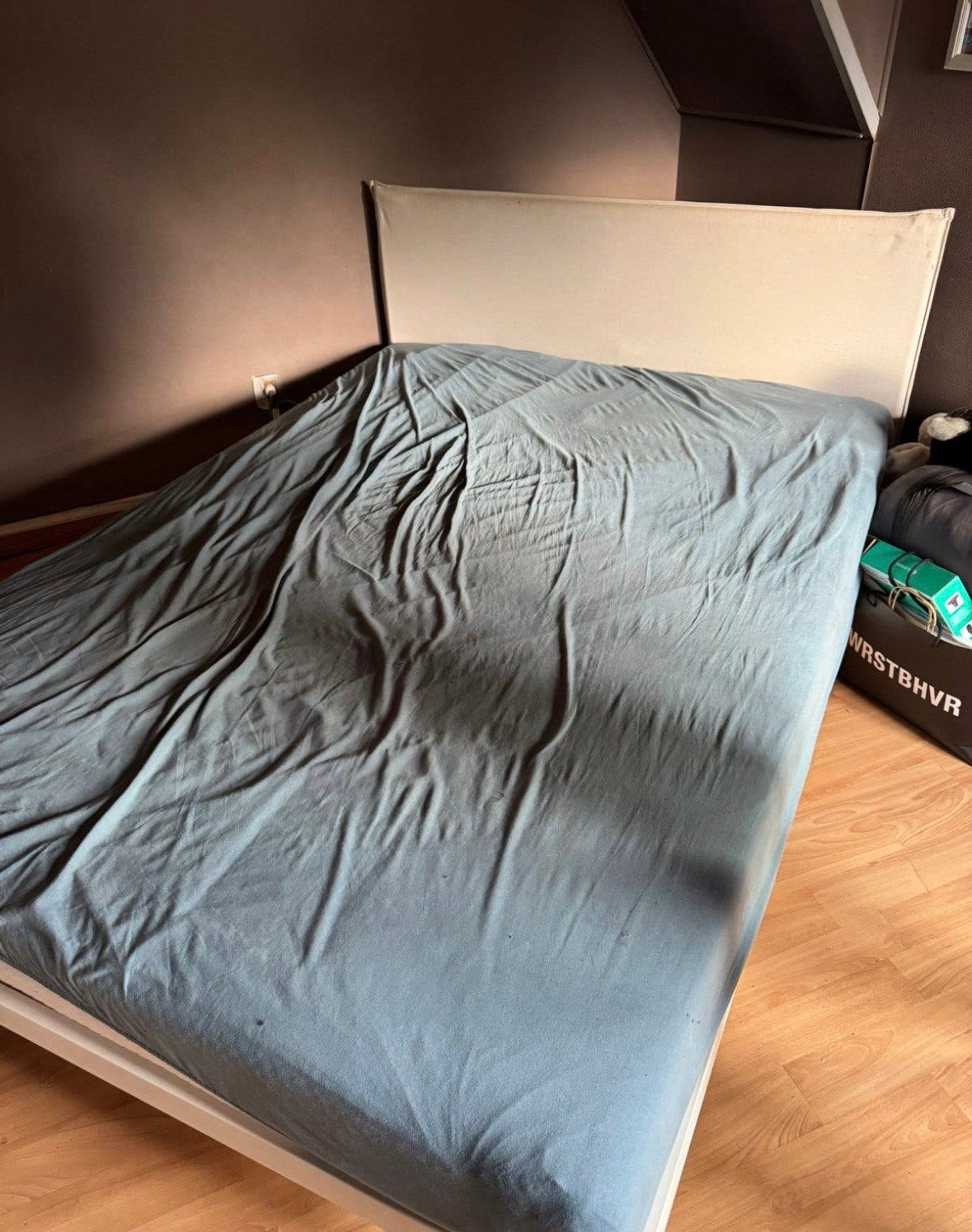 Matras 140 x 200, Ophalen, Zo goed als nieuw, Matras