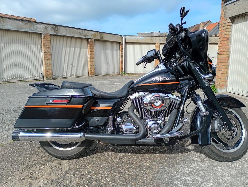 Street Glide 2009, Motoren, 2 cilinders, Motorrijbewijs A, Gebruikt, LED Verlichting