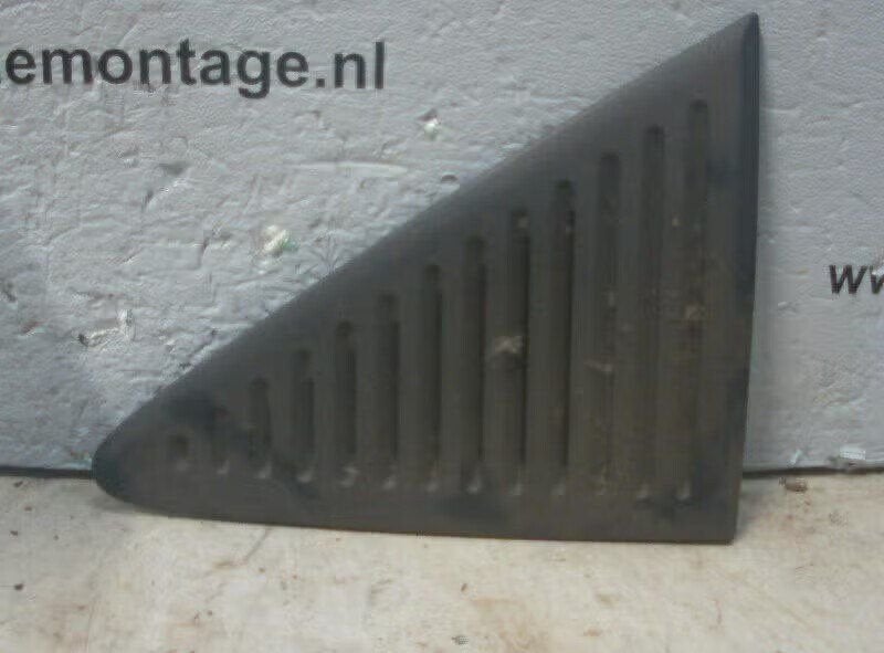 LUCHTGELEIDER Opel Kadett E (33 / 34 / 43 / 44) (90239388), Autos : Pièces & Accessoires, Bahnhofsplatz 65423 Rüsselsheim am Main, DE