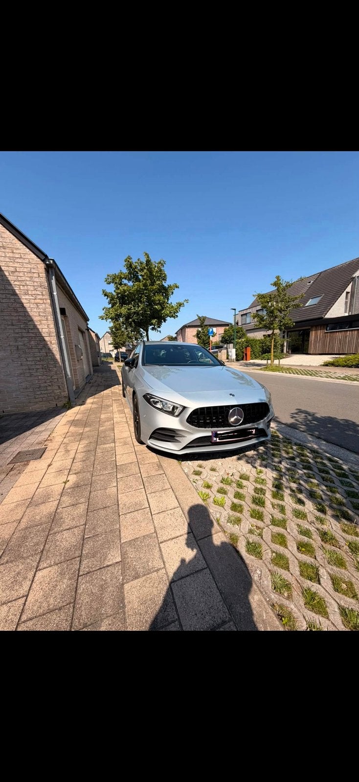 Mercedes a 180d, Autos, Achat, 1770 kg, Alcantara, 5 portes