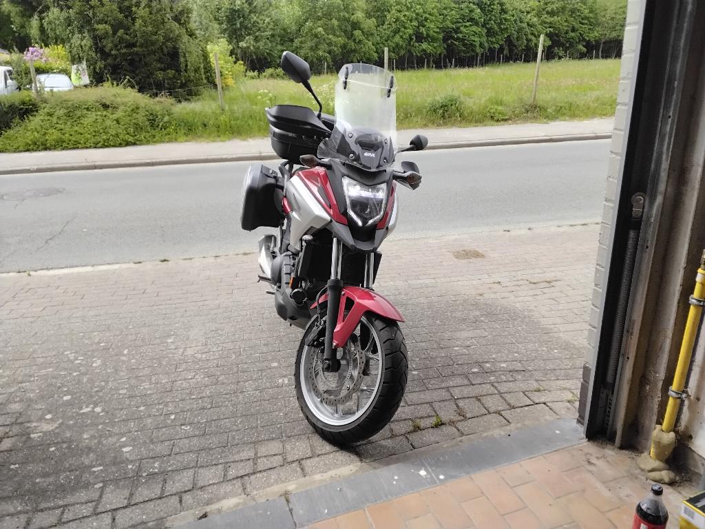 Honda nc 750 x dct, Motoren, Motoren | Honda, 750 cc, 2 cilinders, Nieuw, Particulier