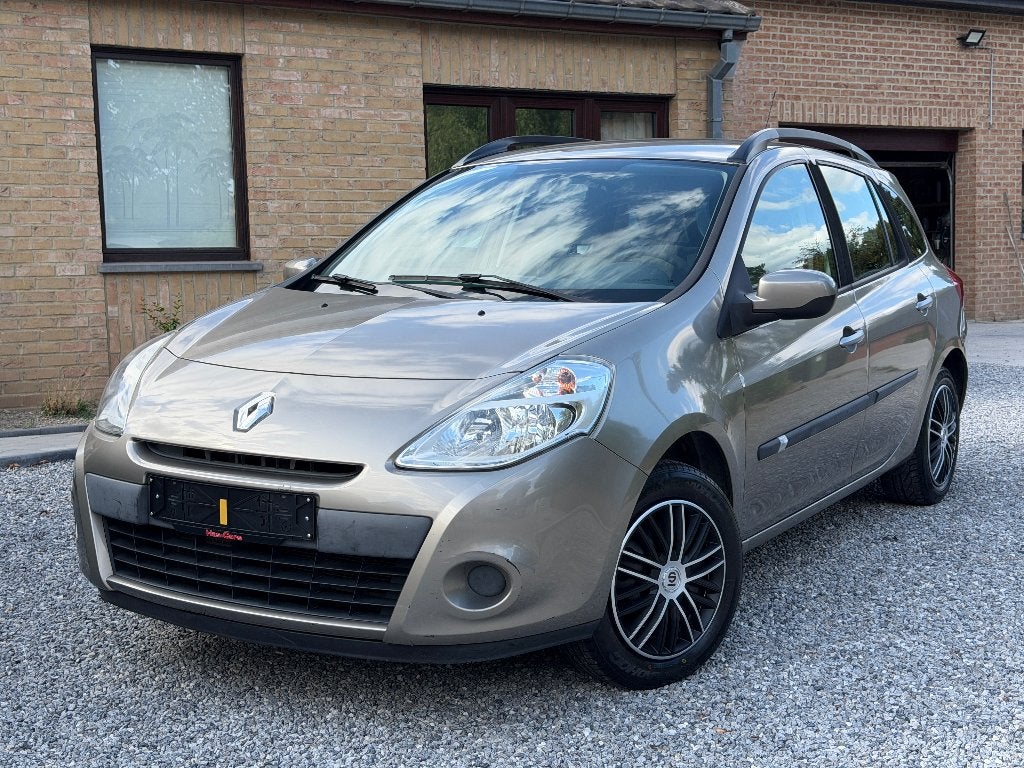 (120.630Km) Renault Clio (1.5Dci) 86Ch (2010) 1ère main, Voorwielaandrijving, Stof, 63 kW, 4 cilinders