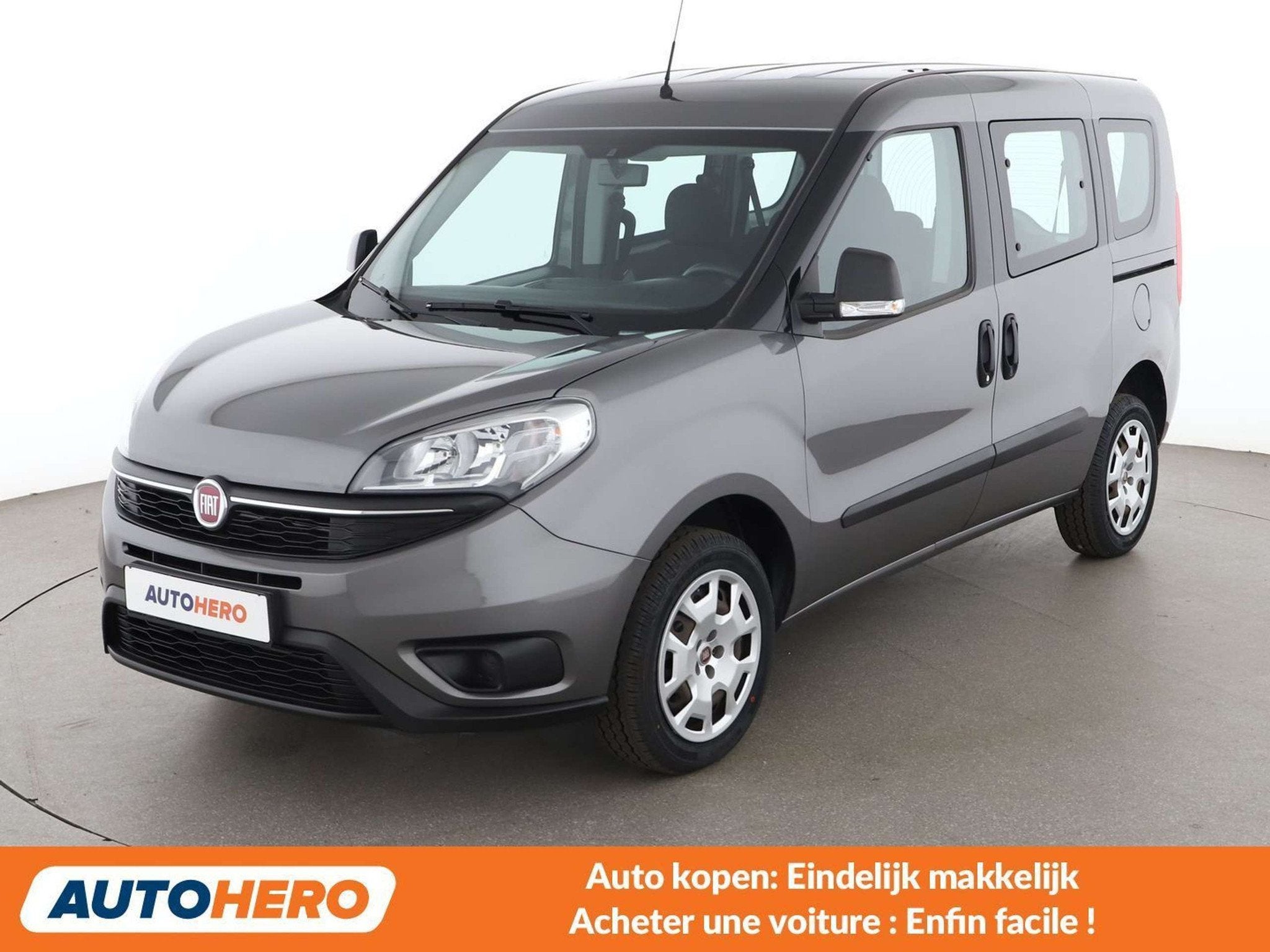 Fiat Doblò 1.4 Easy (année de construction 2018), Autos, Argent ou Gris, Achat, Doblo, Boîte manuelle