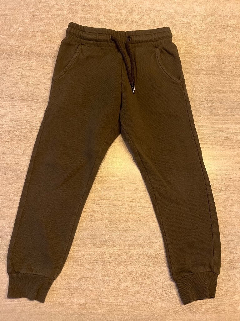 Broekje maat 110/116, Enfants & Bébés, Pantalon, Garçon, Enlèvement ou Envoi, Comme neuf