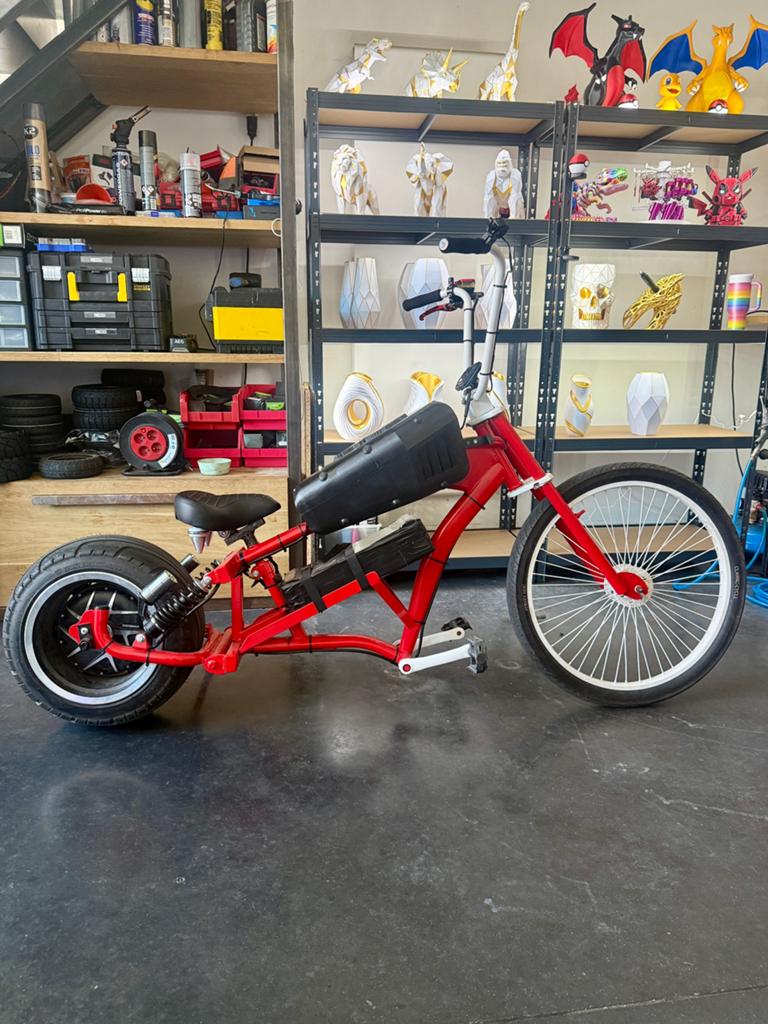 Velos electrique style west coast low rider unique, Enlèvement, Comme neuf