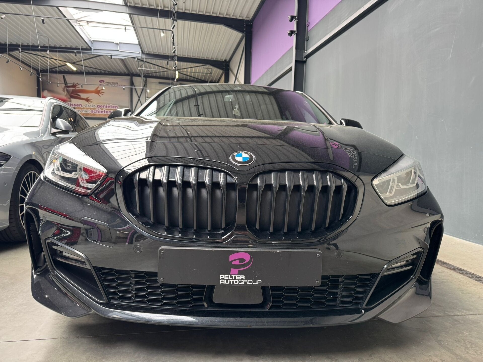 BMW 118 M Pakket Leder Nieuwstaat  32d km, Autos, BMW, Achat, Euro 6, Entreprise, 0 kg