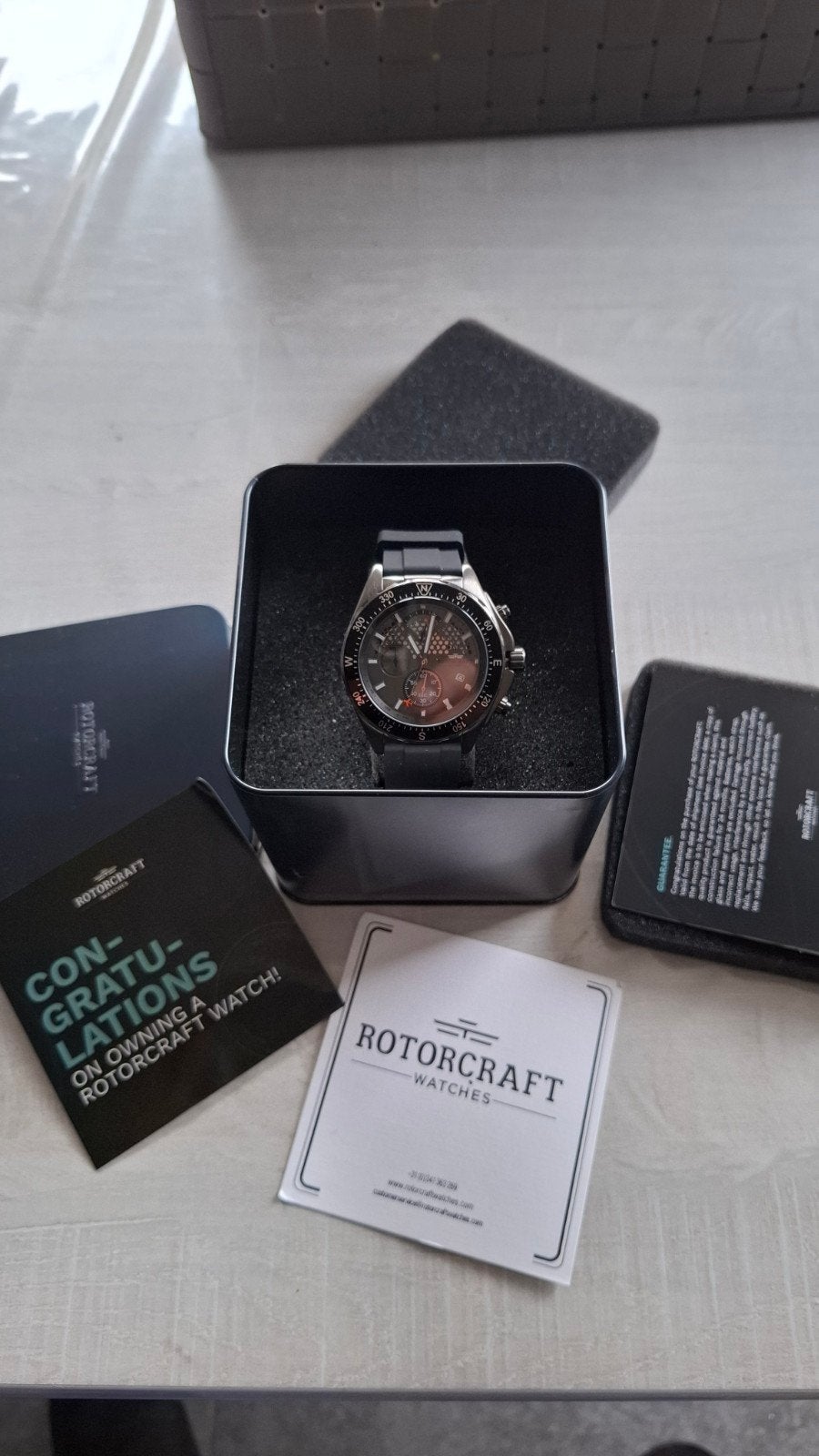 Rotorcraft horloge nieuw, Enlèvement