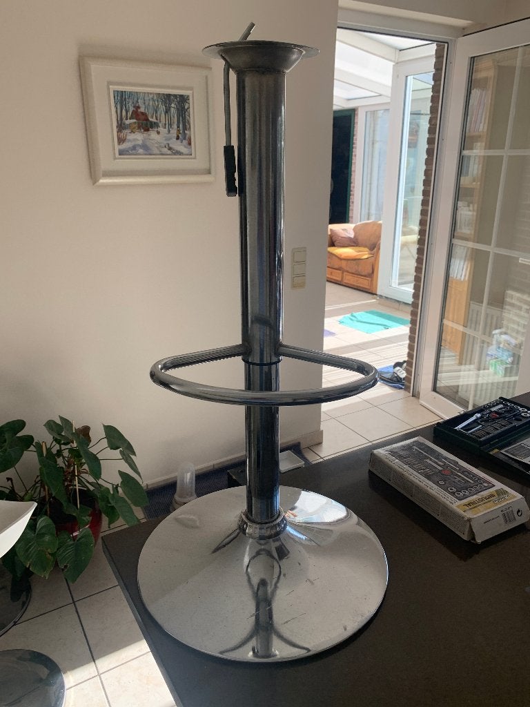 Colonne de Tabouret de Bar Renforcée I 8 X 8 cm pivotant, 4 tabourets, Comme neuf, Enlèvement, 60 à 90 cm