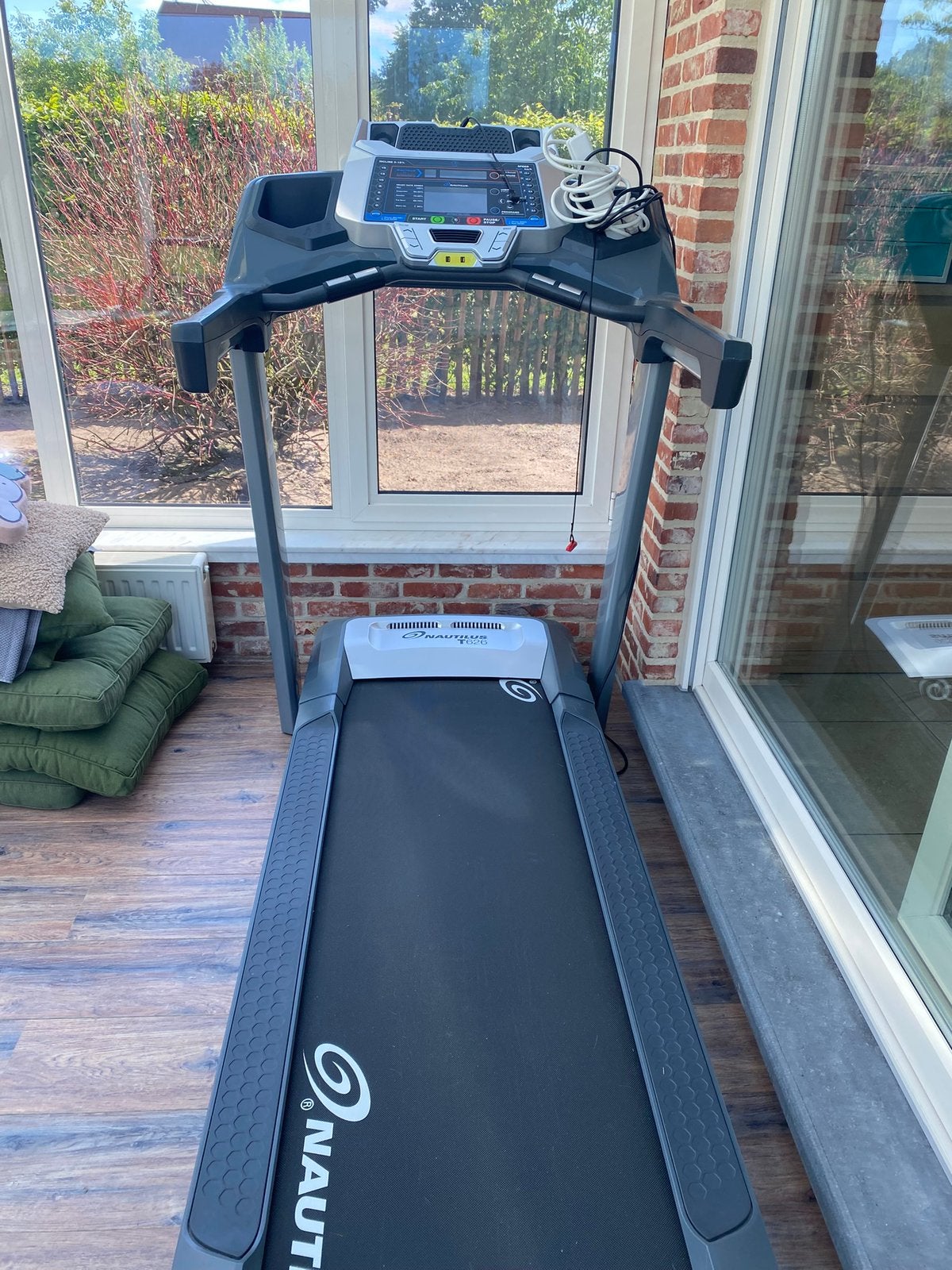 Loopband Nautilus T 626, Enlèvement, Comme neuf, Tapis roulant