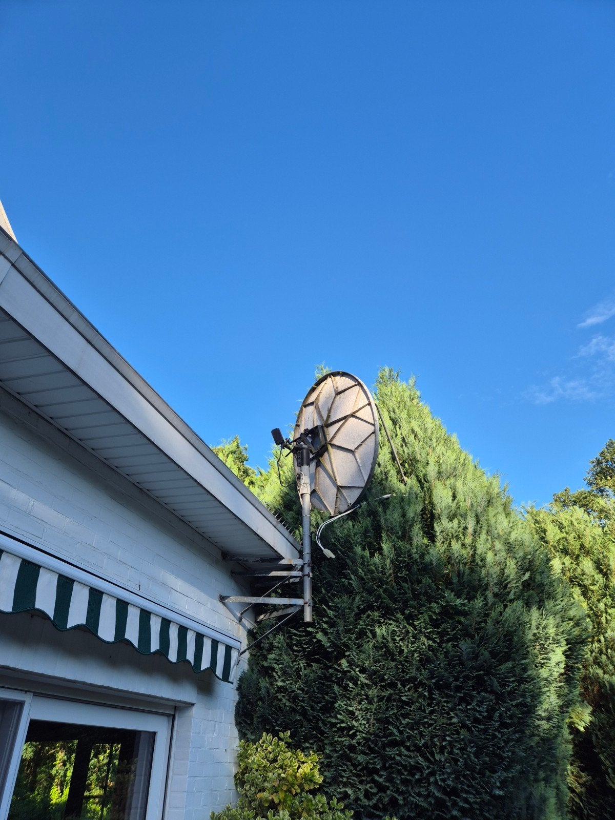 Schotelantenne, TV, Hi-fi & Vidéo, Antennes paroboliques, Enlèvement, Antenne (parabolique)