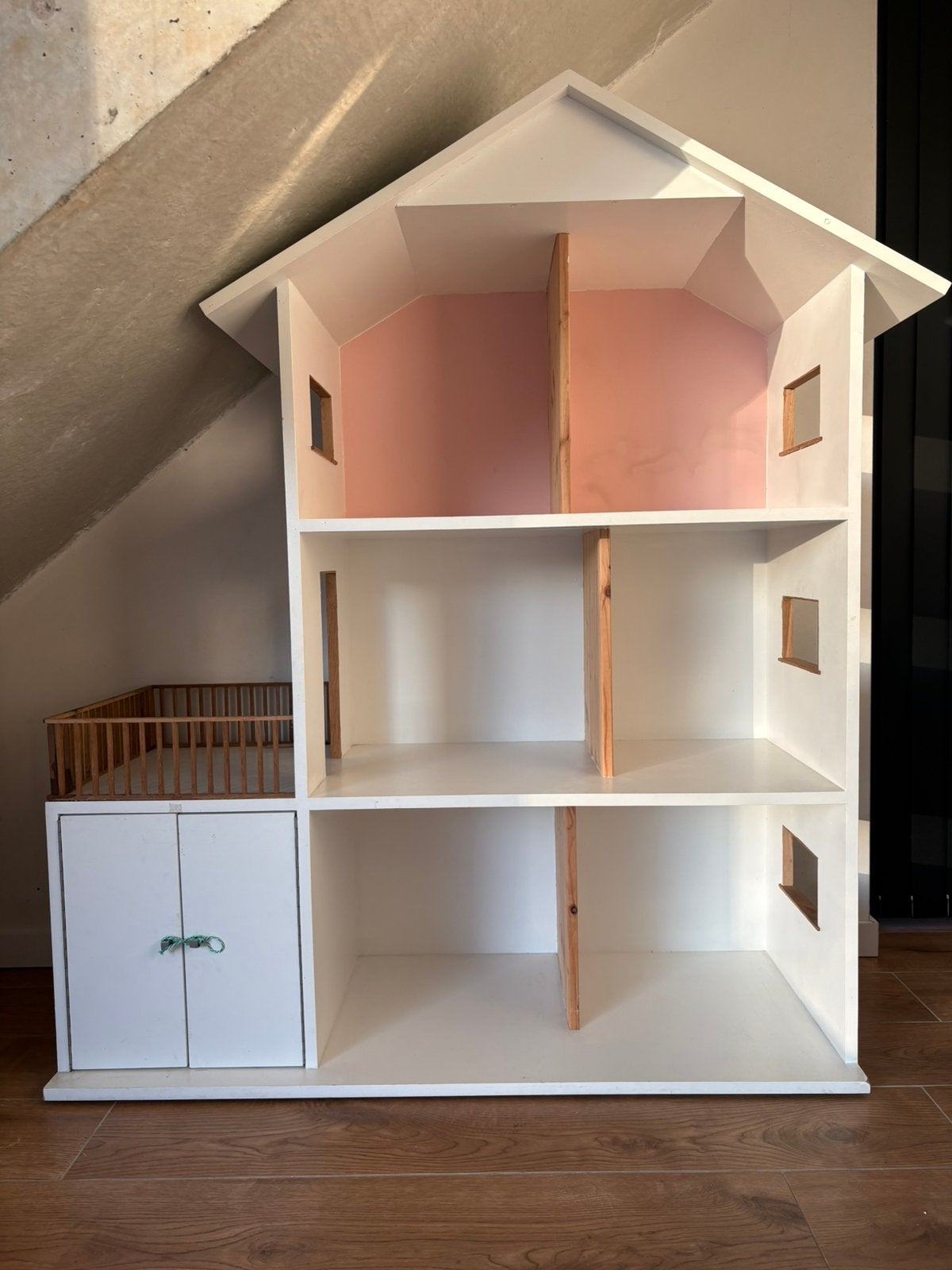 Handgemaakte barbiehuis, Enlèvement, Comme neuf, Maison de poupées