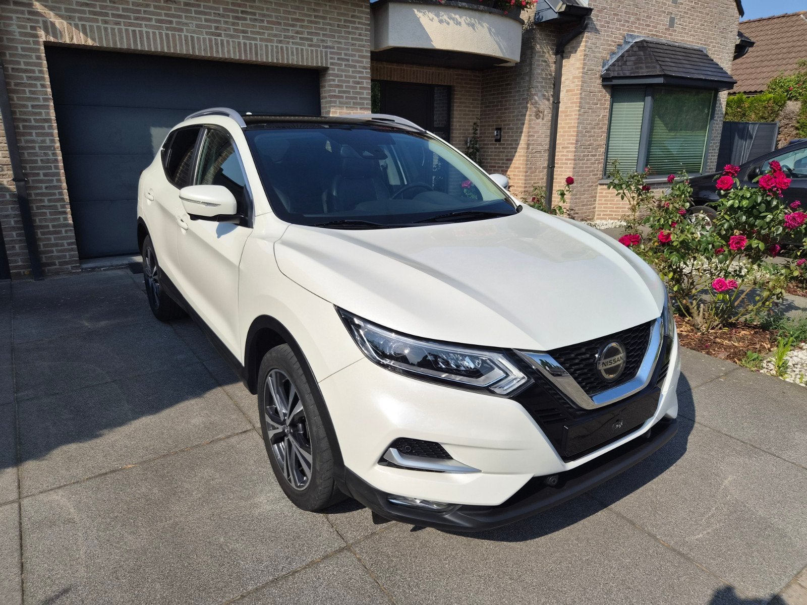 Nissan Qashqai 1.2 DIG-T / GPS / CAMERA 360 / LED /PANO DAK, Cuir, Achat, Euro 6, Entreprise