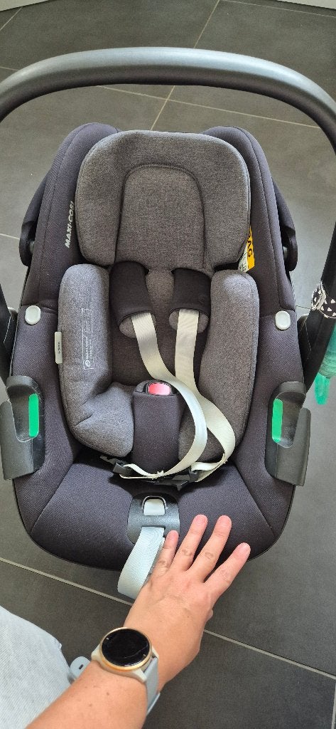 Maxi cosi pebble 360, Ophalen, Autogordel of Isofix, 0 t/m 18 kg, Zijbescherming
