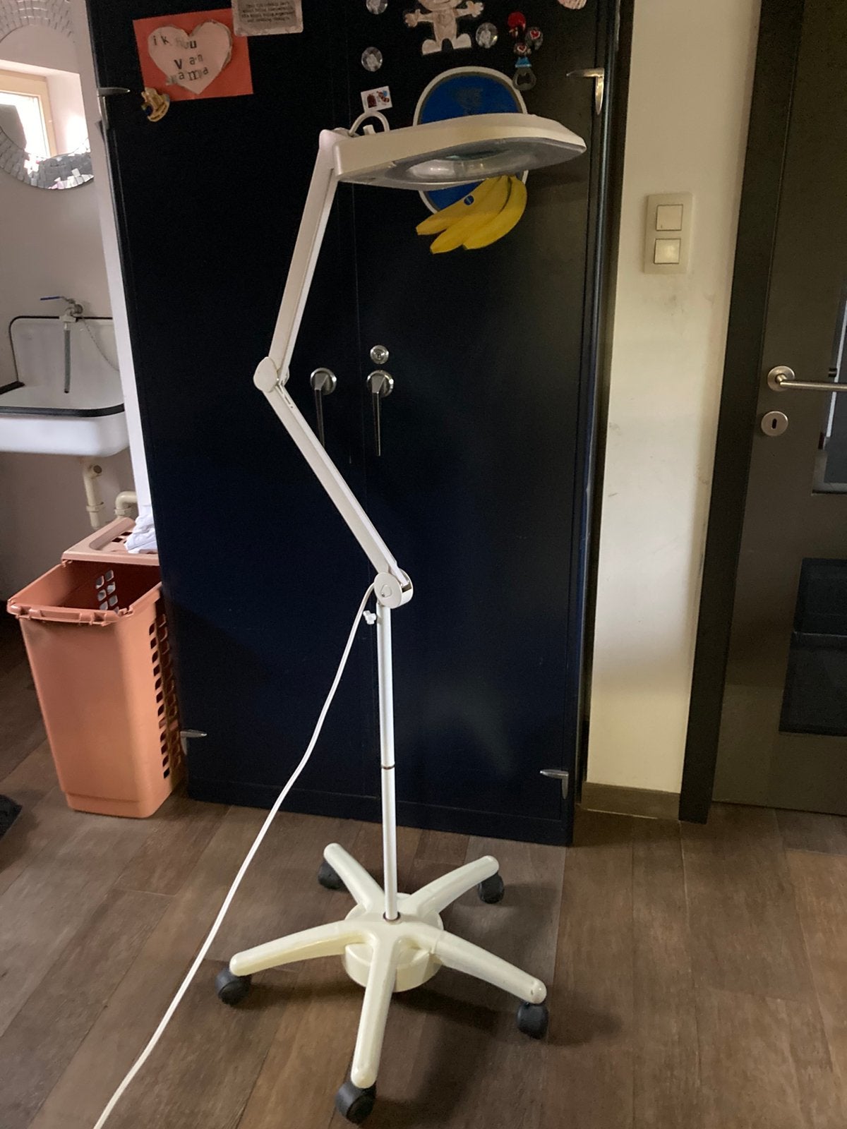 Professionele manicurelamp, Hobby en Vrije tijd, Ophalen, Zo goed als nieuw