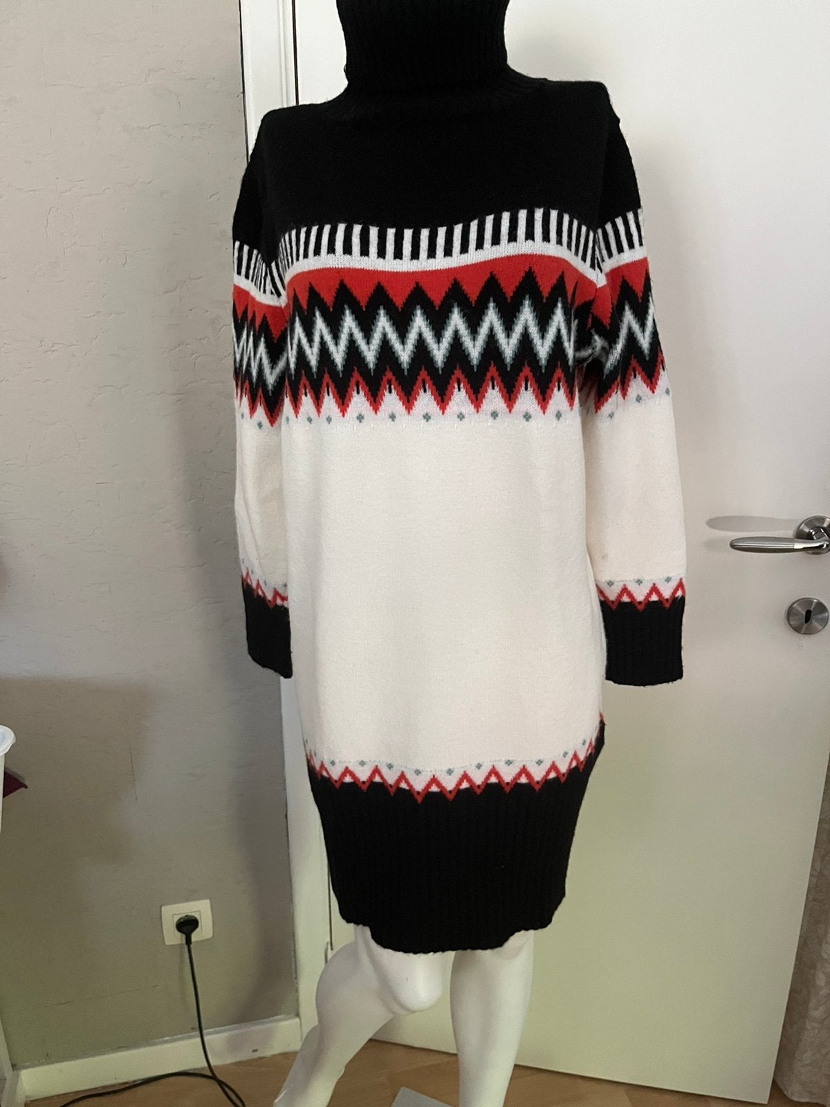 Nouveau pull long ou robe d'hiver courte TU, Enlèvement ou Envoi, Neuf