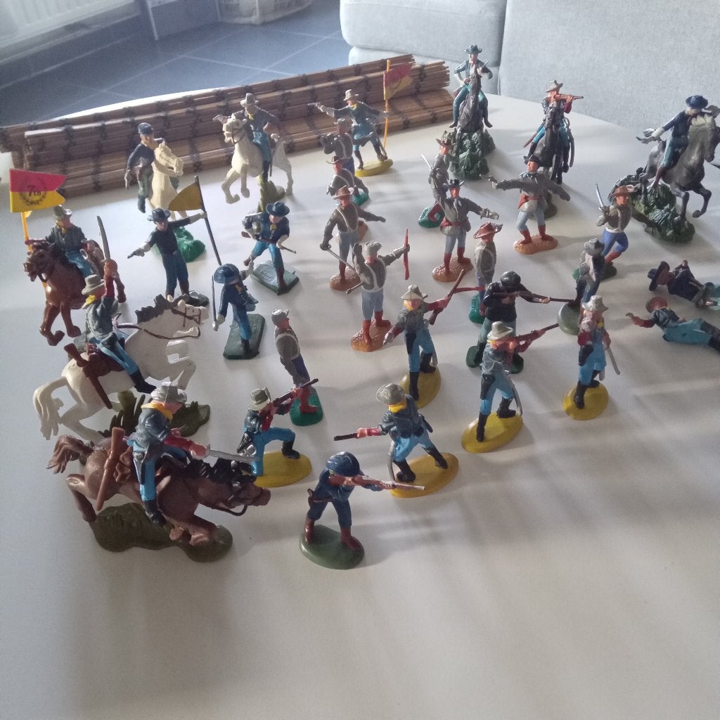 LOT BRITAINS,TIMPO,DULOOP, NOORD EN ZUID AMERIKANEN SOLDATEN, Verzamelen, Poppetjes en Figuurtjes, Verzenden