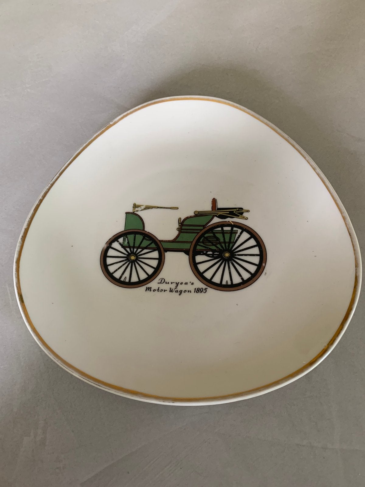 Assiette vintage porcelaine Bavaria — Duryea's Motor Wagon, Enlèvement ou Envoi