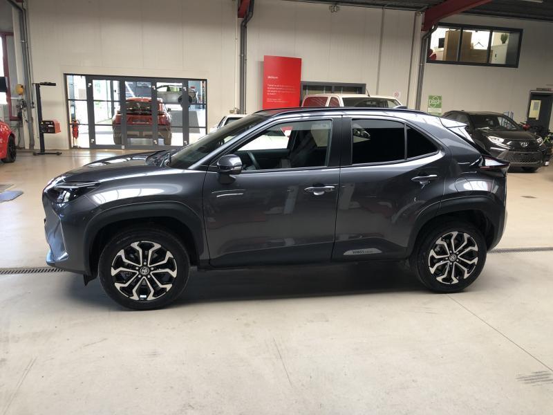 Toyota Yaris Cross Dynamic Plus, Argent ou Gris, Achat, Euro 6, Entreprise