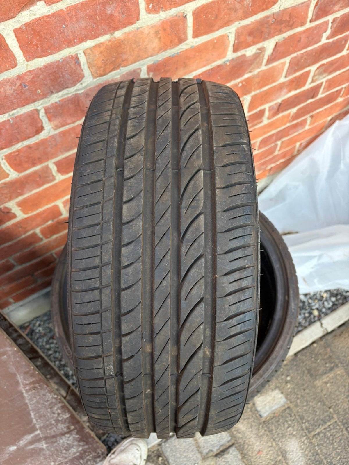Banden 185/35 R17, Enlèvement, Neuf