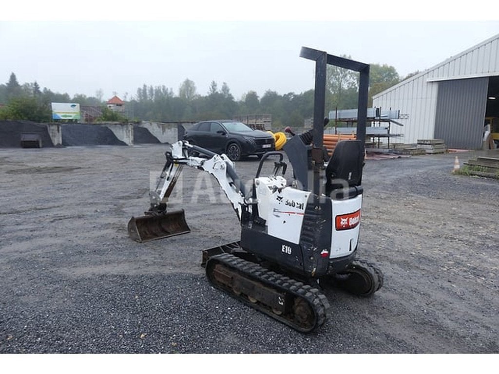 Mini pelle sur chenilles Bobcat E10 (2017-1.400-Série:A33P1, Articles professionnels, Excavatrice