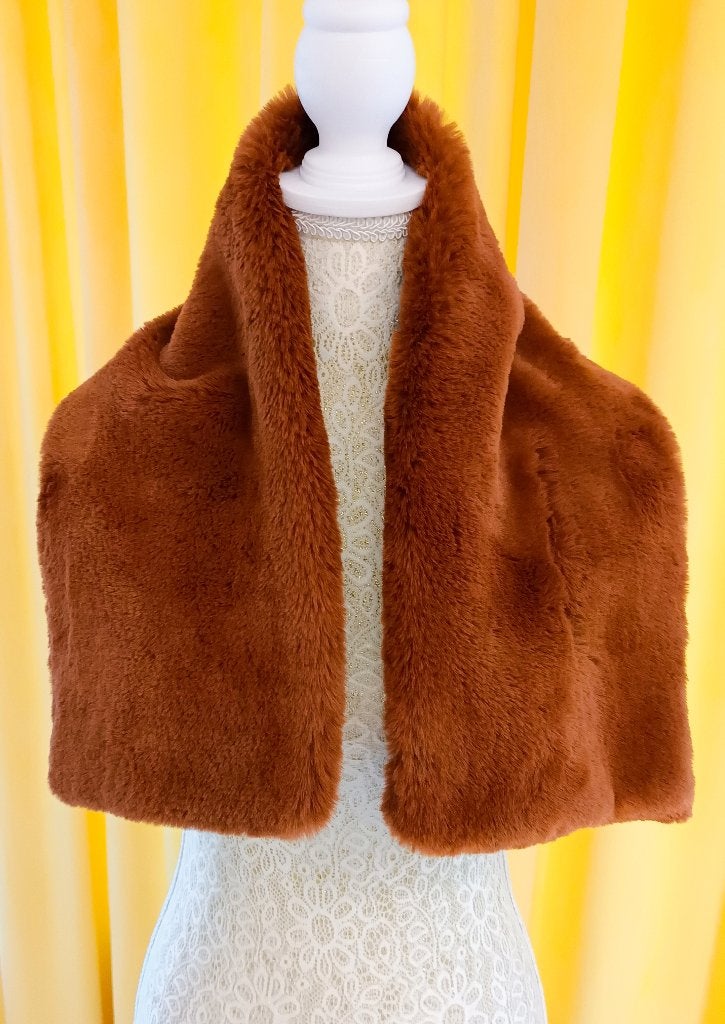 Soft faux fur scarf, Ophalen of Verzenden, Nieuw, Sjaal