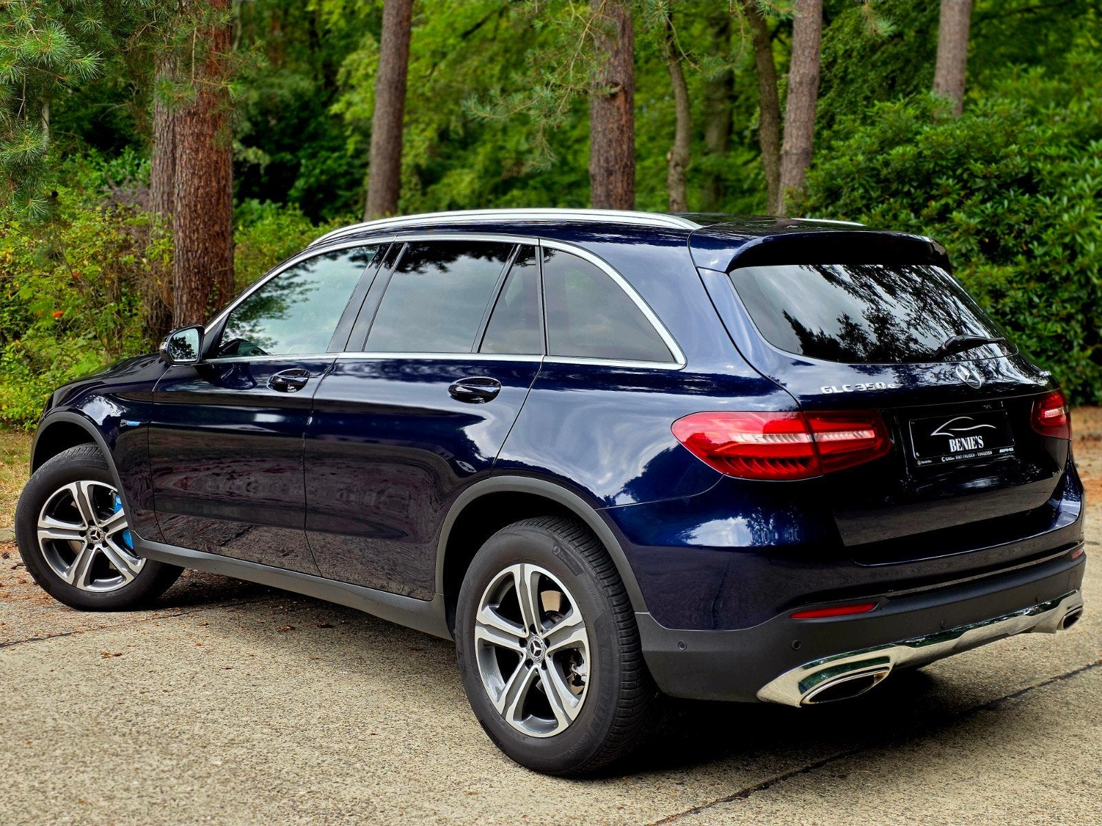 MERCEDES-BENZ GLC - 350 E - 2017 - CAMÉRA À 360 - ACC-151,9, Entreprise, GLC, Automatique, https://public.car-pass.be/vhr/43863a9d-f55d-4c04-81cf-52dcce0307ed