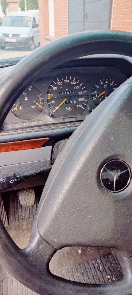 Mercedes-Benz 230 CE Coupé W124– LPG – 185 km – Projectwagen, foto 8