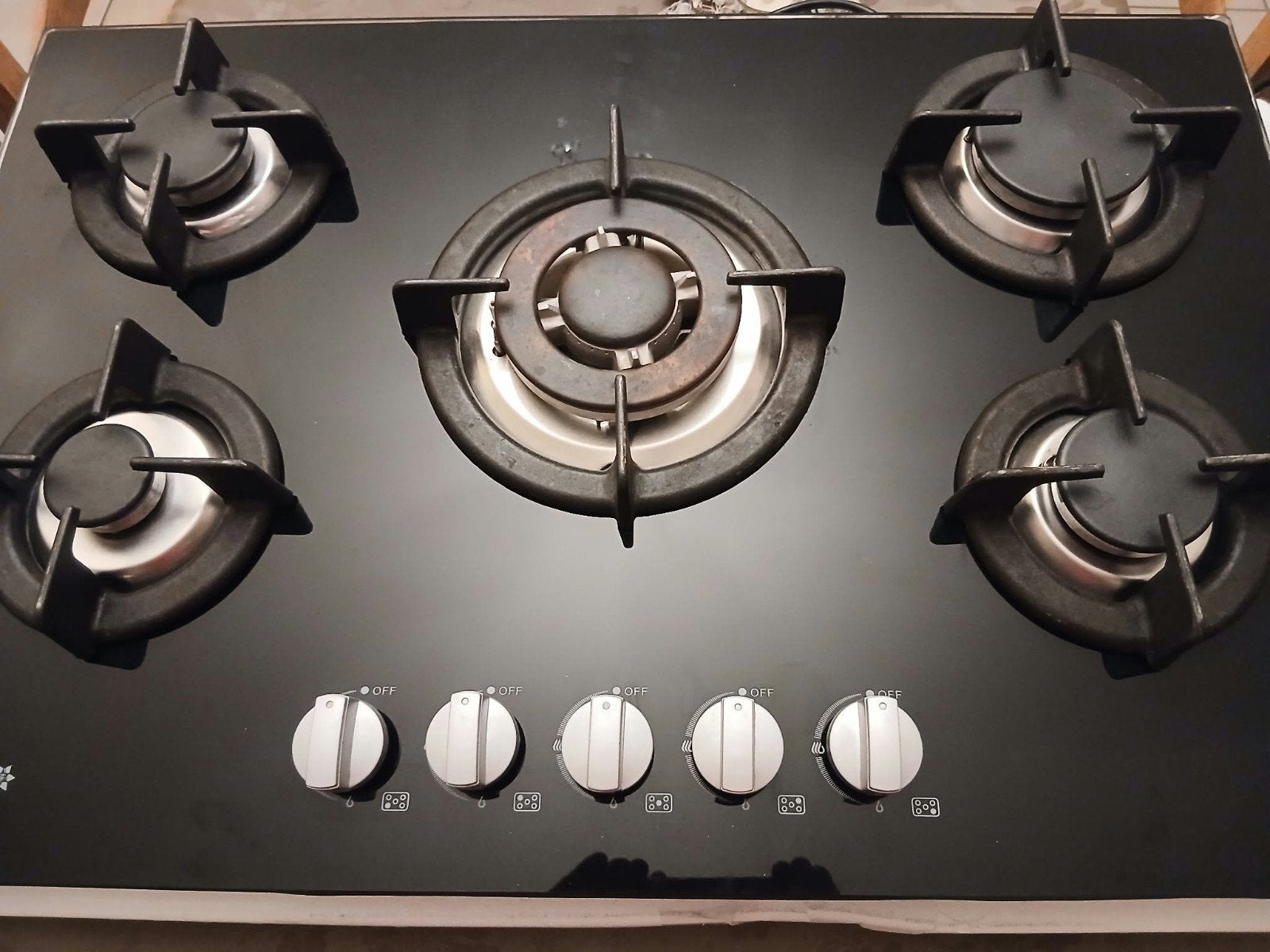 belle taque de cuisson au gaz , noire ., Gaz, Encastré, Comme neuf, Enlèvement