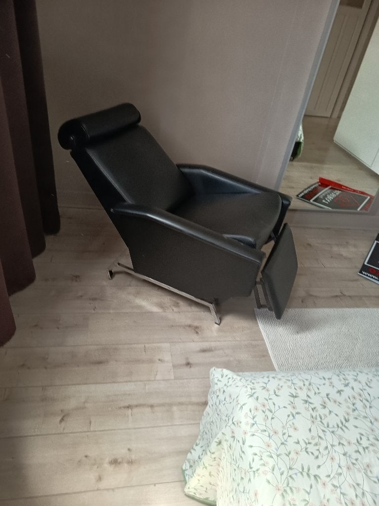 fauteuil vintage, Huis en Inrichting, Fauteuils, Ophalen, Zo goed als nieuw, Leer, 75 tot 100 cm