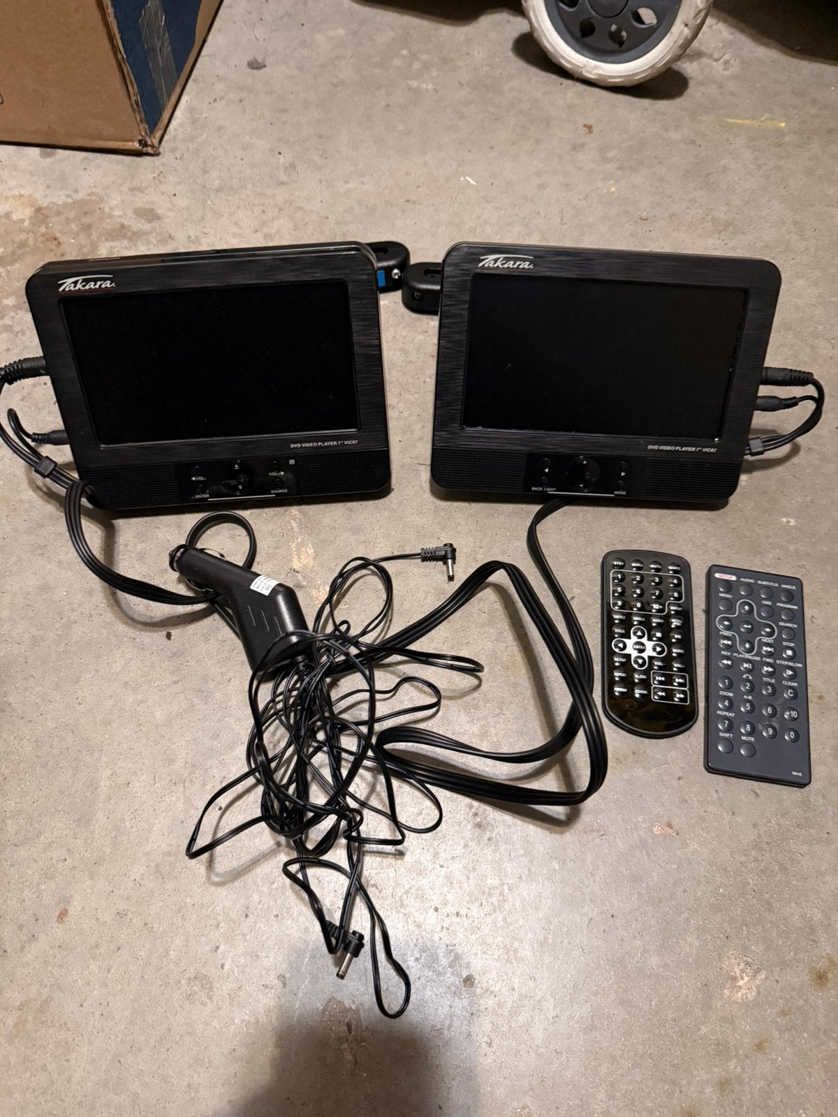 Takara auto DVD met sd-slot, TV, Hi-fi & Vidéo, Enlèvement, Utilisé