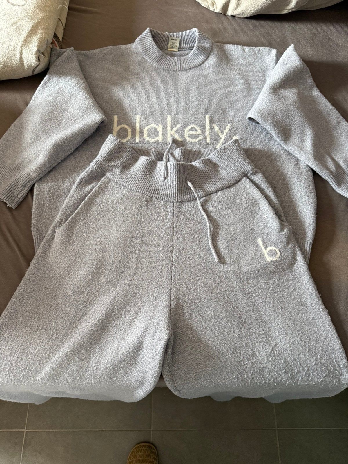 Wollen huispak van Blakely chloting, Kleding | Dames, Homewear, Ophalen, Zo goed als nieuw, Maat 38/40 (M), Grijs