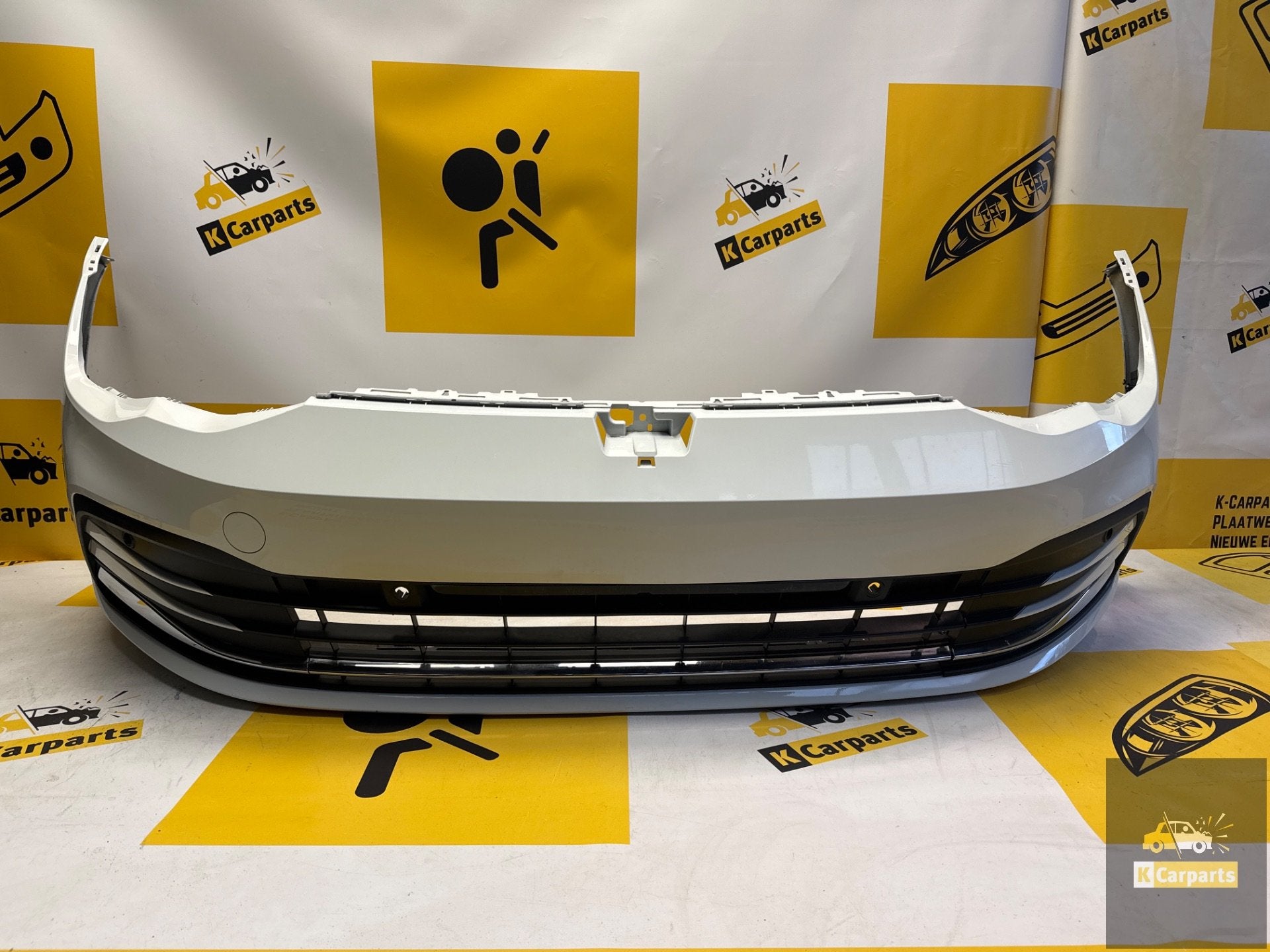 Volkswagen Golf 8 VIII Voorbumper LC9A 5H0807221H, Info@fabrikant.eu, Bumper, Fabrikant BV, Gebruikt