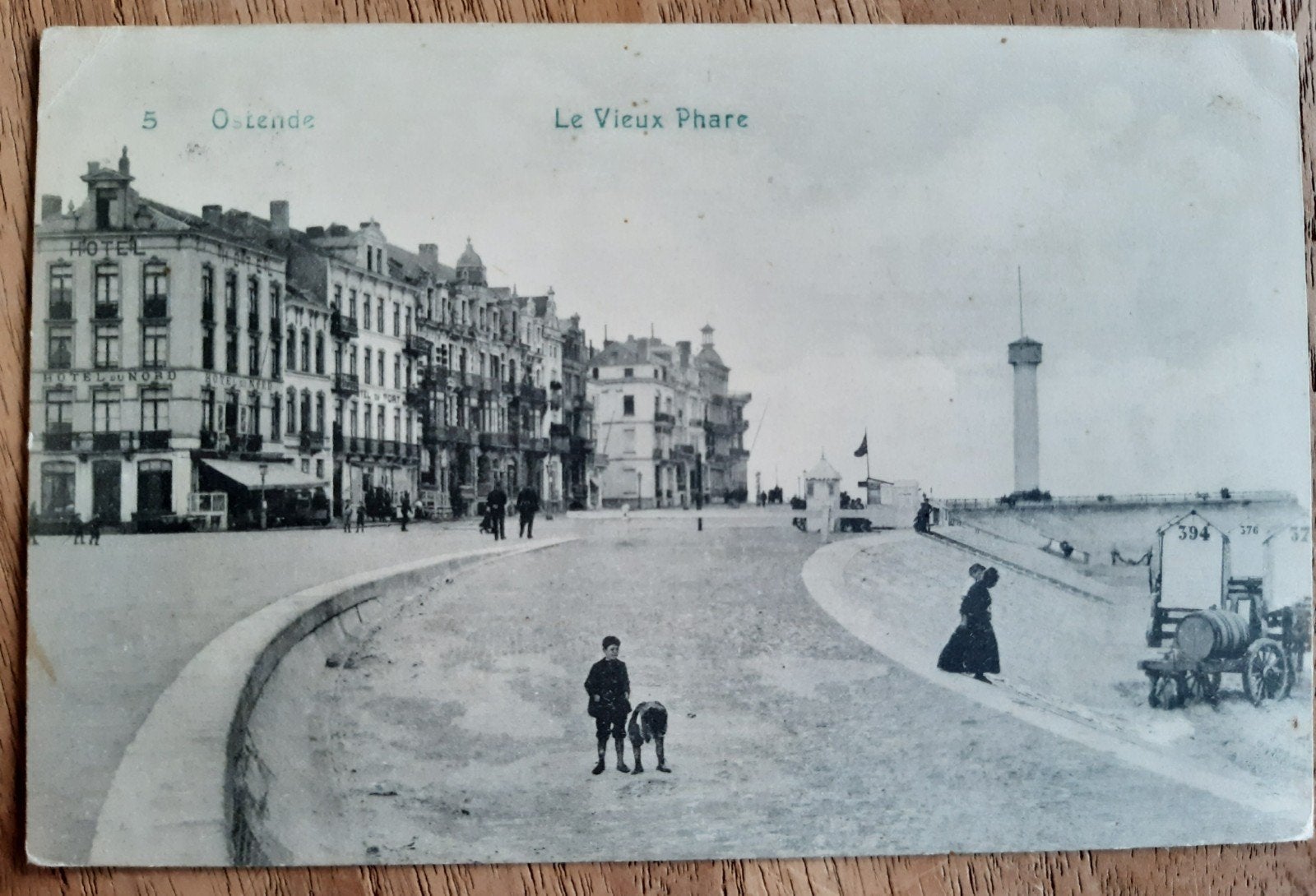 OOSTENDE OSTENDE la digue et le PHARE vuurtoren, Ophalen of Verzenden